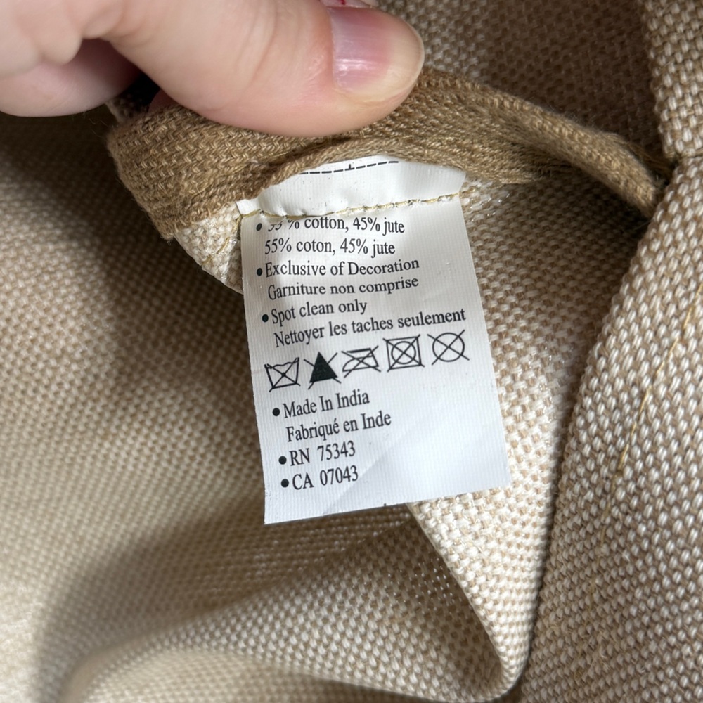 Women’s Large Tan and White Striped Reusable Tote Bag. - Picture 15 of 16